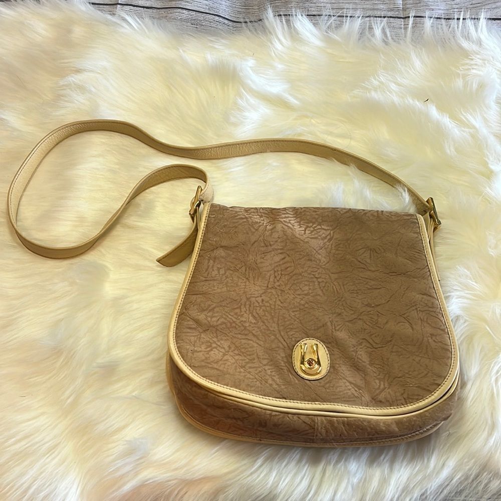 Caggiano Leather Saddle Bag
